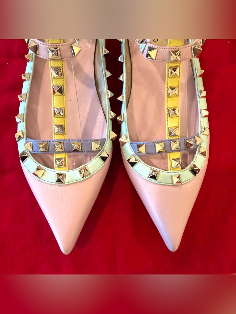 Valentino Garavani Pastel Pink iconic Rockstud Pointed Flats - Picture 8 of 15